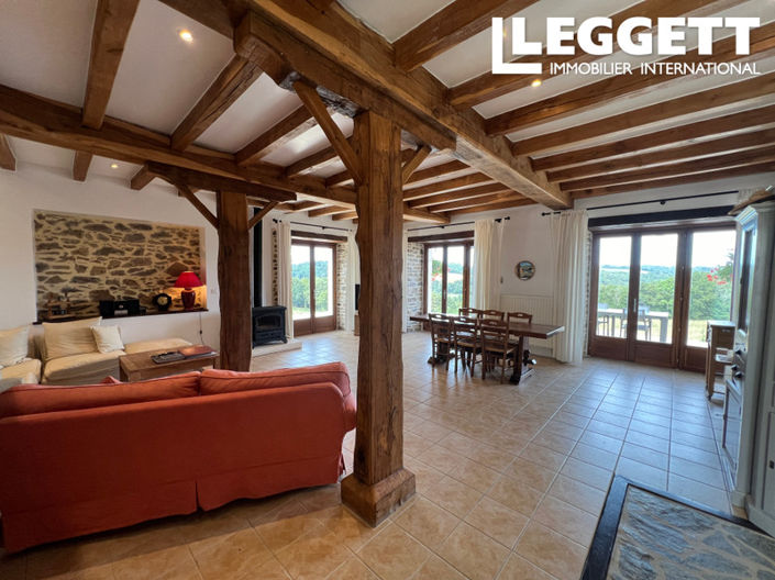 Image No.10-15 Bed House for sale