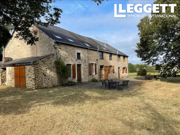 Image No.2-9 Bed House for sale