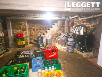 ahr0chm6ly9jzg4uagvzdglhlmltbw8vaw1hz2uvvevom