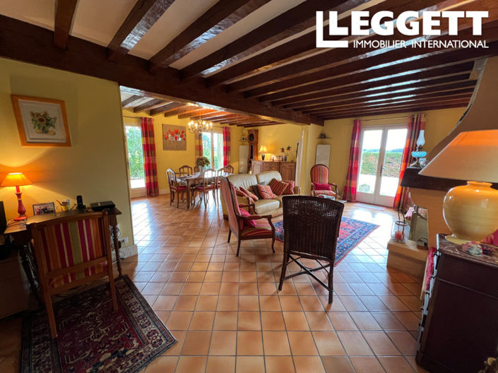 Image No.6-4 Bed House for sale