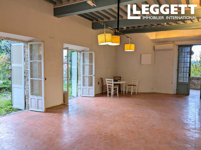 Image No.7-4 Bed House for sale