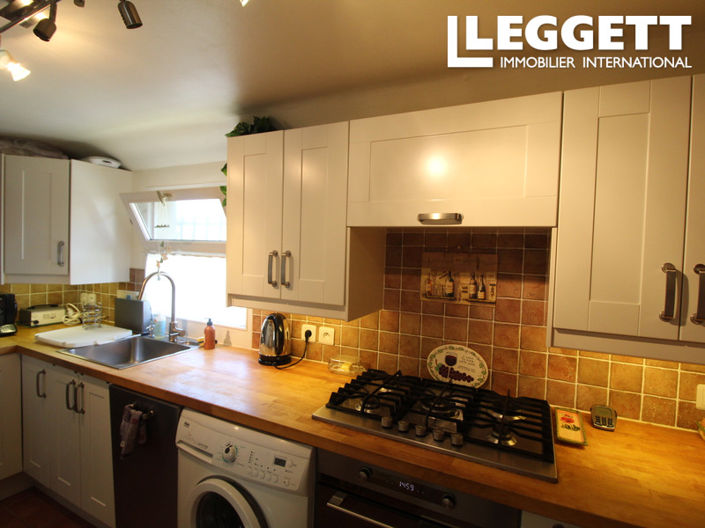 Image No.4-2 Bed House for sale