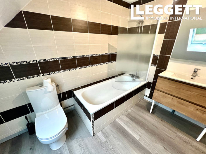 Image No.5-3 Bed House for sale