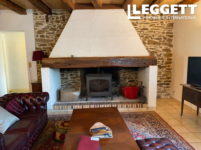 Image No.3-3 Bed House for sale