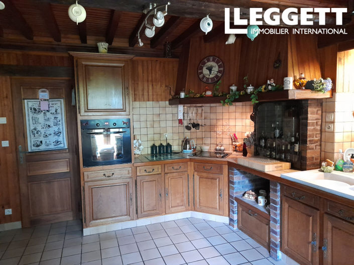 Image No.4-4 Bed House for sale