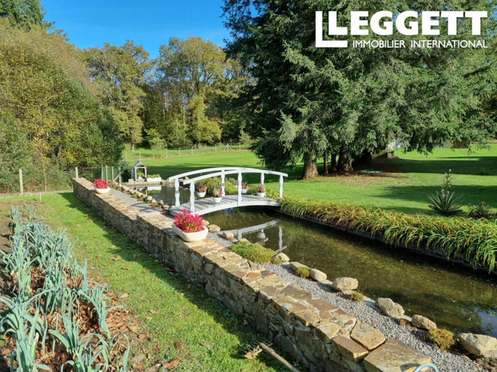 Image No.10-3 Bed House for sale