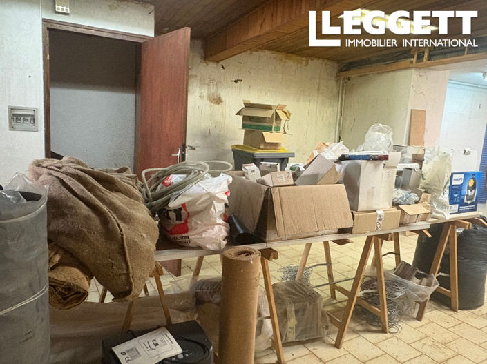 Image No.3-2 Bed Commercial for sale