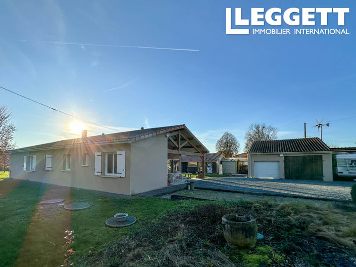 Image No.2-Maison de 2 chambres à vendre à Migron