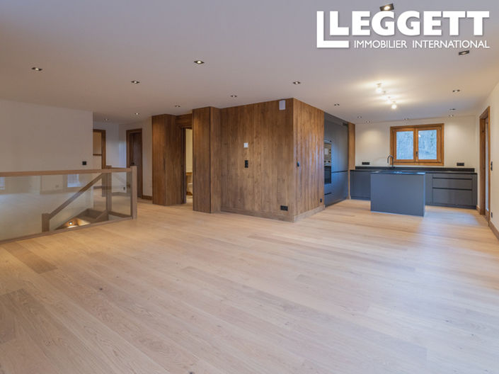 Image No.5-4 Bed House for sale