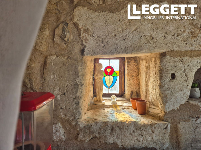 Image No.10-4 Bed House for sale