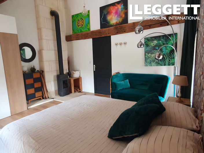 Image No.7-4 Bed House for sale