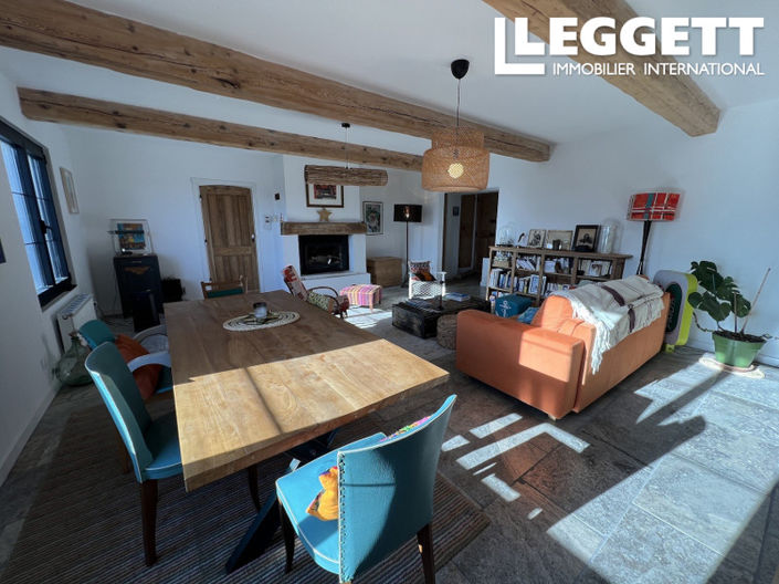 Image No.6-4 Bed House for sale