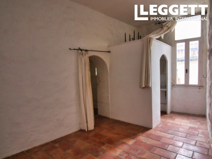 Image No.7-2 Bed House for sale