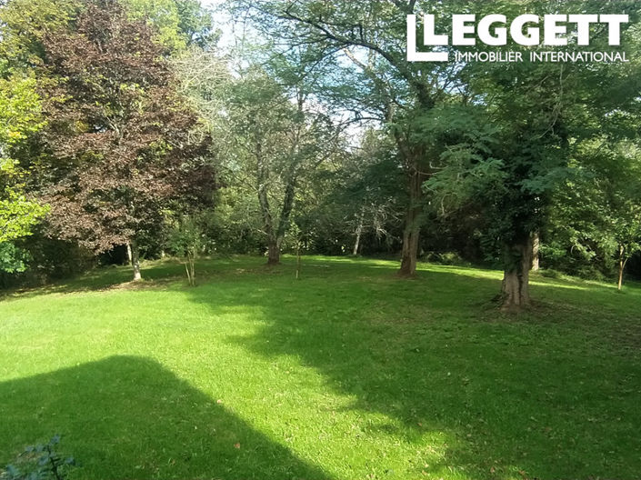 Image No.4-6 Bed House for sale