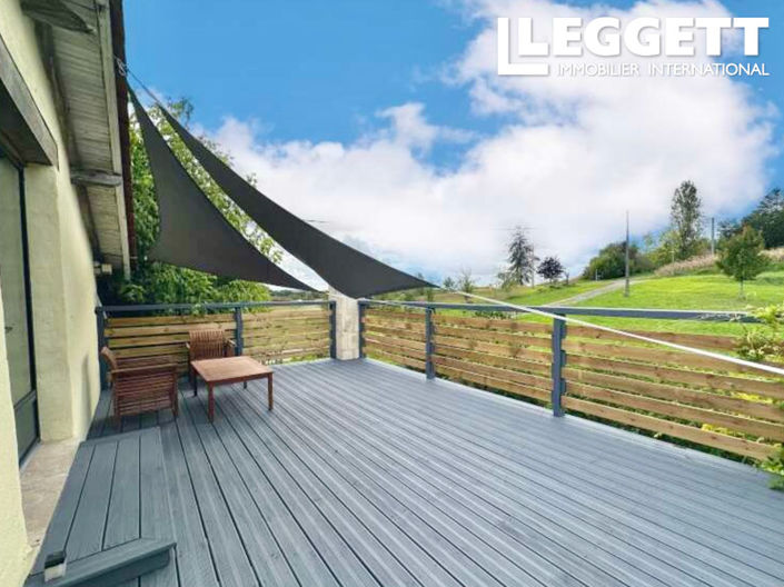 Image No.10-3 Bed House for sale