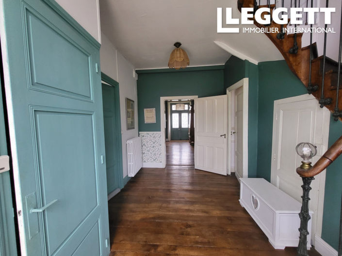 Image No.8-4 Bed House for sale