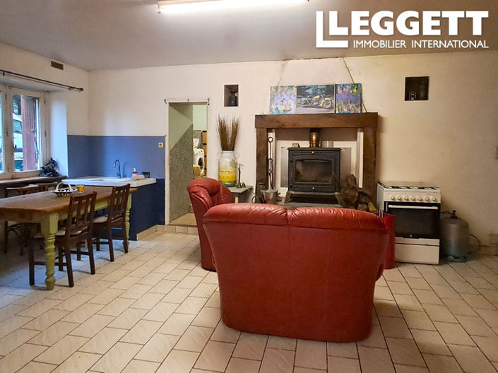 Image No.10-4 Bed House for sale