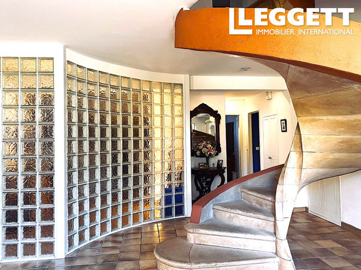 Image No.4-5 Bed House for sale