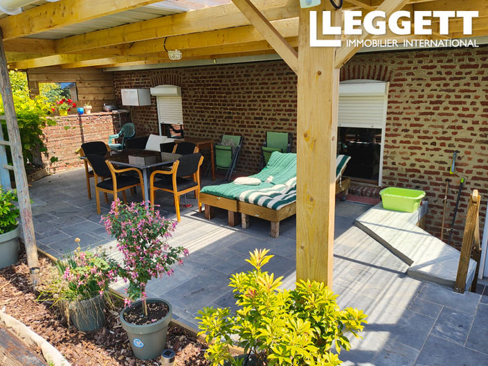 Image No.9-6 Bed House for sale