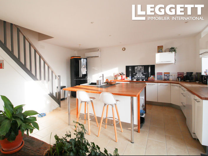 Image No.3-6 Bed House for sale