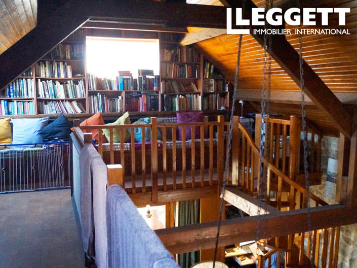 Image No.6-4 Bed House for sale