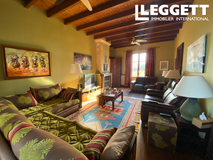 Image No.6-4 Bed House for sale