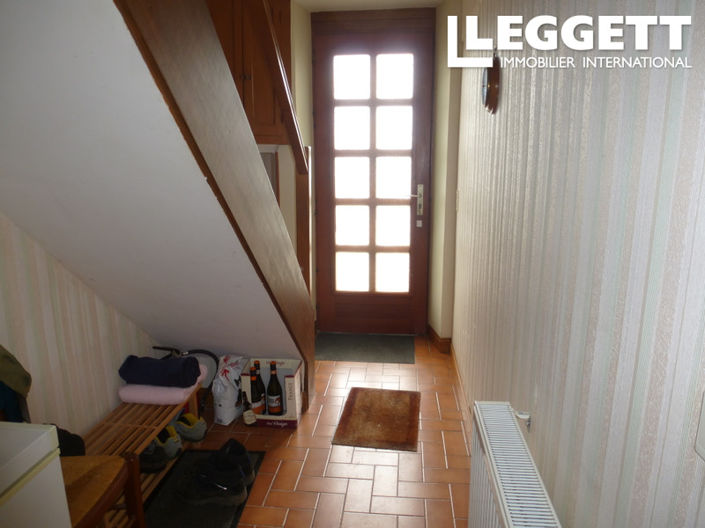 Image No.8-4 Bed House for sale