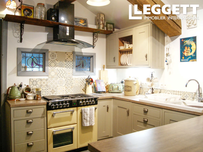 Image No.4-4 Bed House for sale