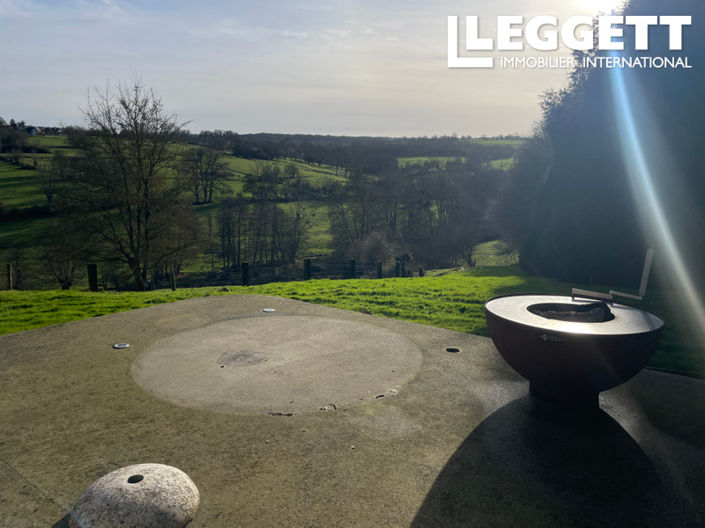 Image No.9-2 Bed House for sale