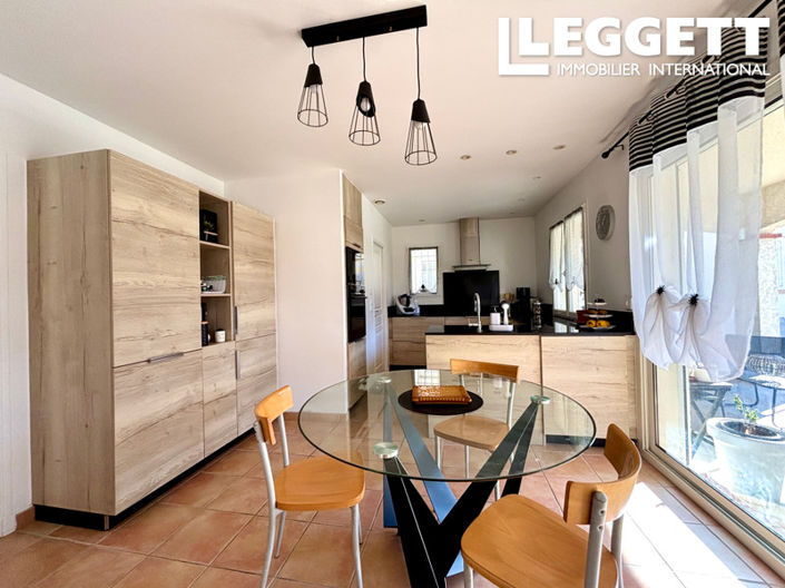 Image No.5-4 Bed House for sale