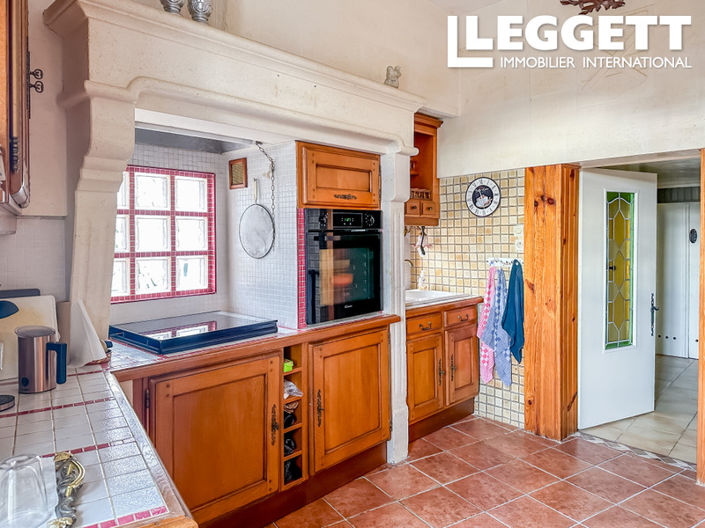 Image No.3-5 Bed House for sale