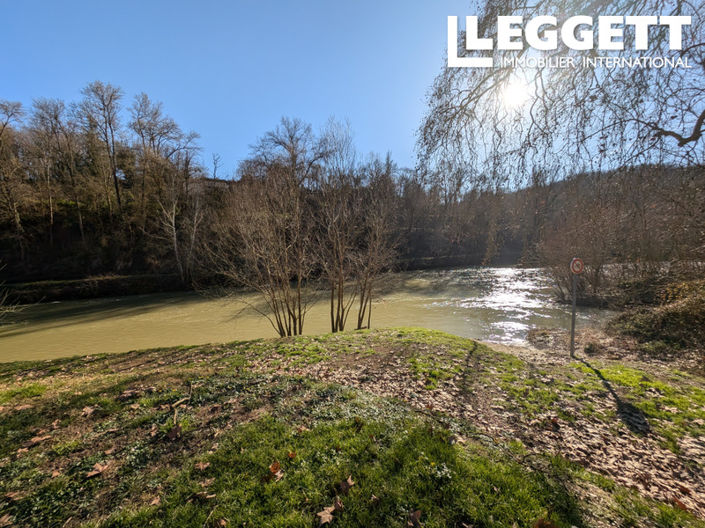 Image No.2-3 Bed House for sale