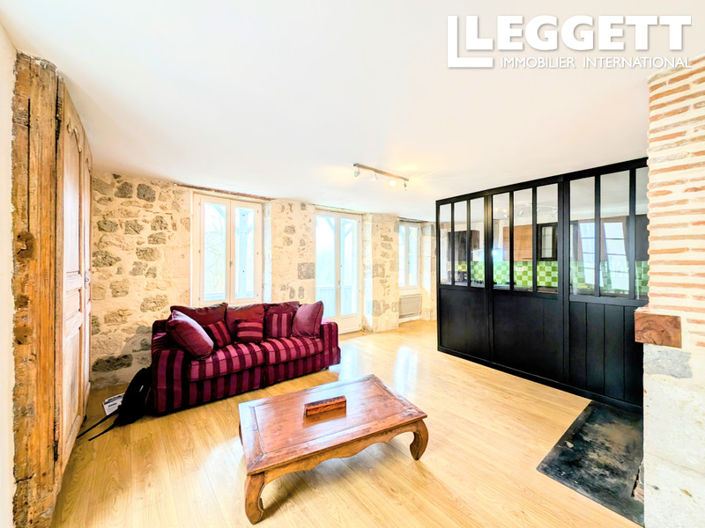 Image No.3-3 Bed House for sale