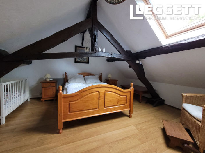 Image No.3-3 Bed House for sale