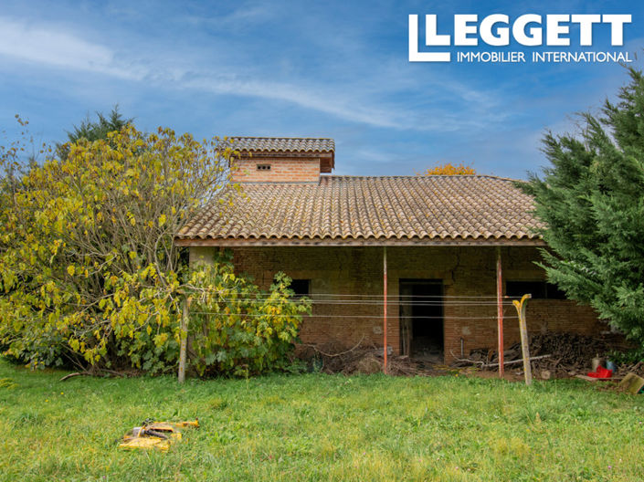 Image No.10-5 Bed House for sale