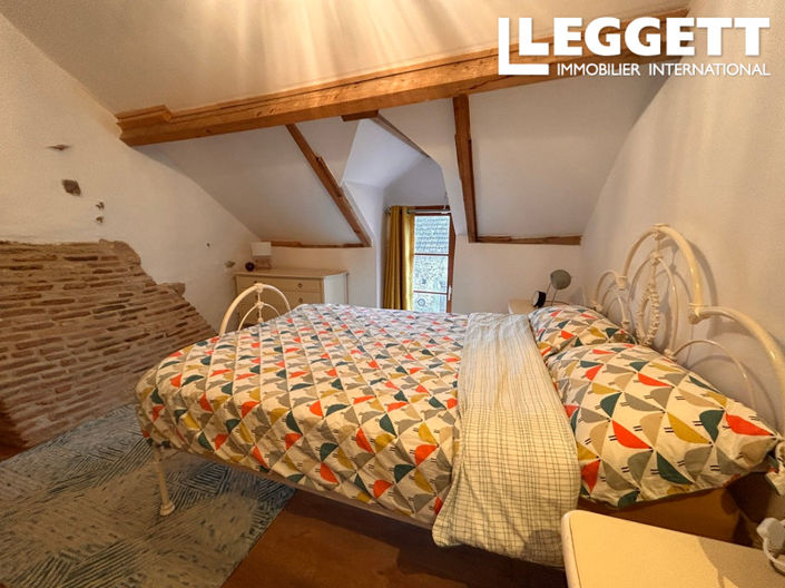 Image No.10-6 Bed House for sale