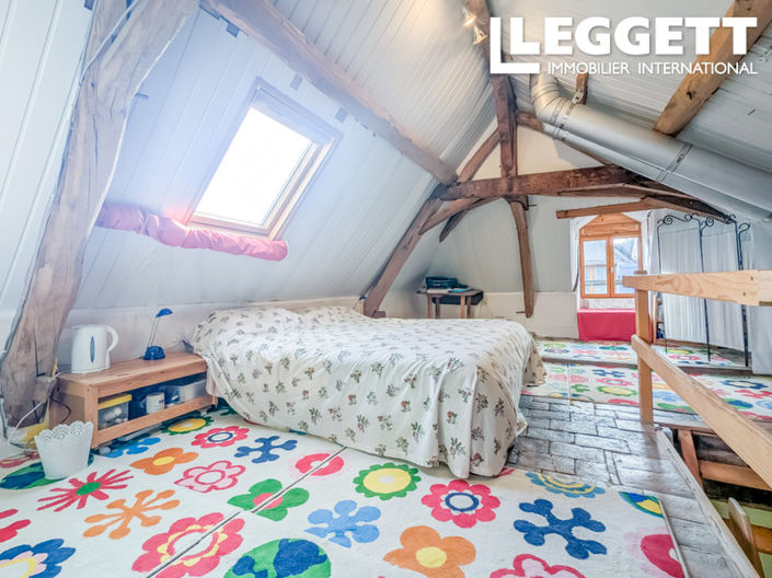 Image No.4-4 Bed House for sale