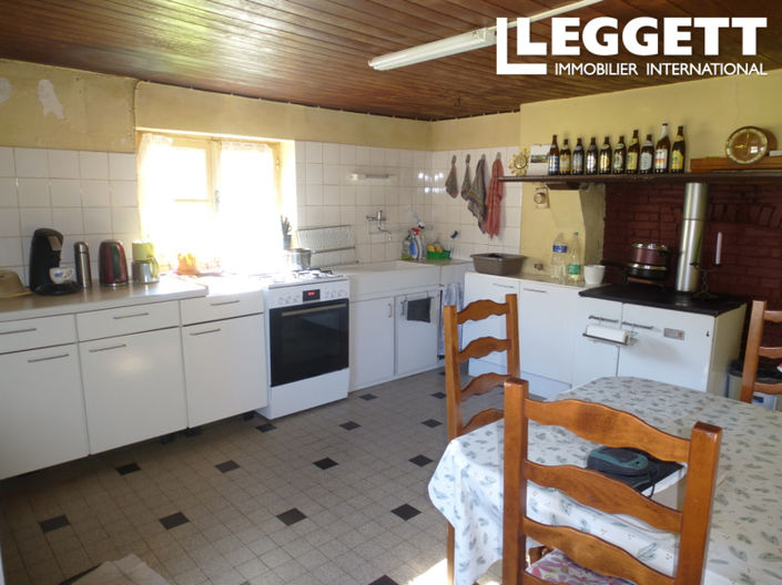 Image No.6-3 Bed House for sale