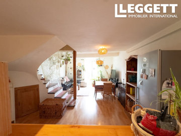 ahr0chm6ly9jzg4uagvzdglhlmltbw8vaw1hz2uvvevom