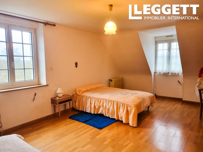 Image No.4-4 Bed House for sale