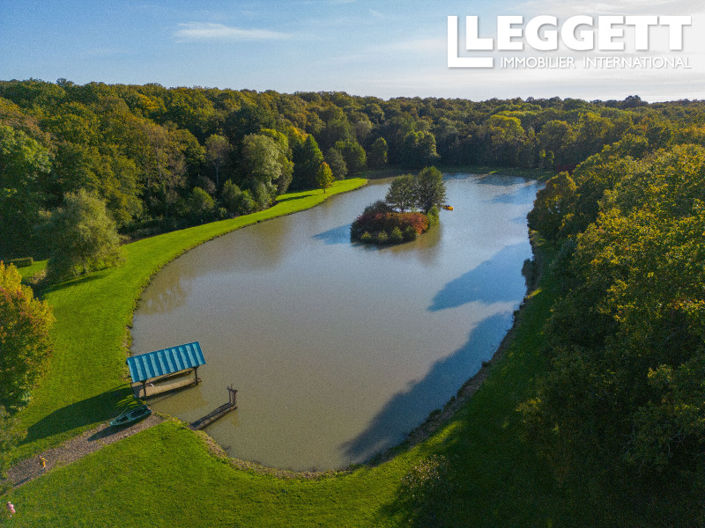 Image No.2-10 Bed House for sale