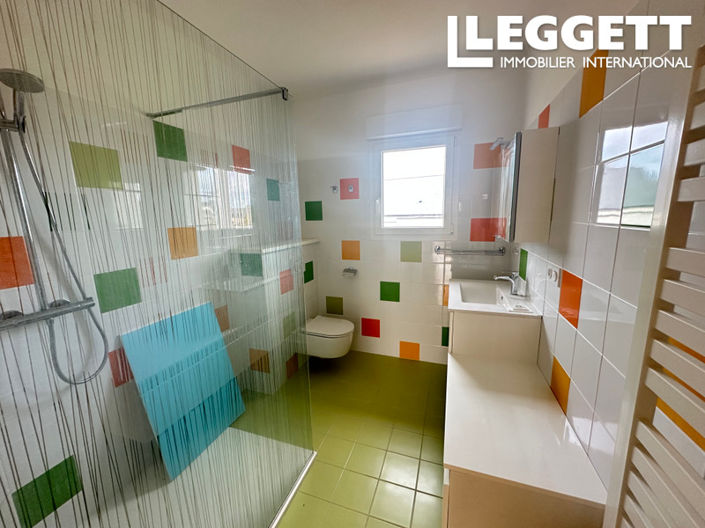 Image No.10-3 Bed House for sale