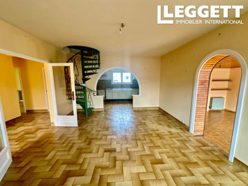 ahr0chm6ly9jzg4uagvzdglhlmltbw8vaw1hz2uvvevom