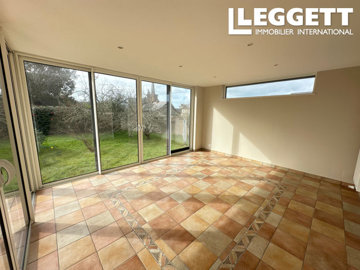 ahr0chm6ly9jzg4uagvzdglhlmltbw8vaw1hz2uvvevom