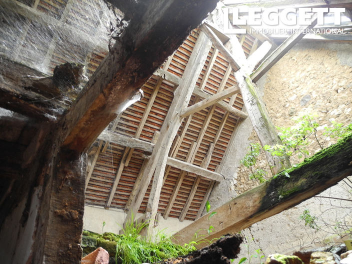 Image No.6-2 Bed House for sale