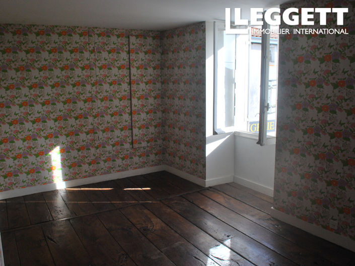 Image No.7-3 Bed House for sale