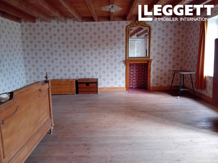 Image No.7-4 Bed House for sale