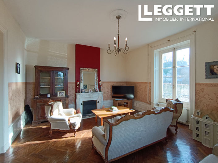 Image No.10-8 Bed Chateaux for sale