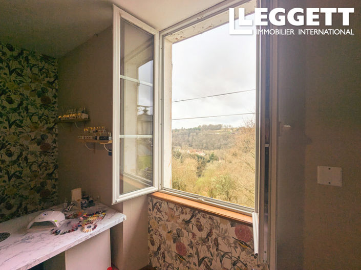 Image No.9-2 Bed House for sale