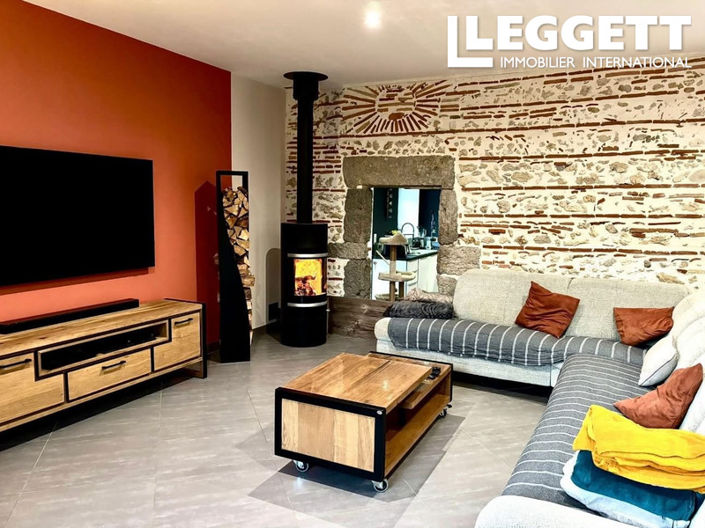 Image No.10-4 Bed House for sale